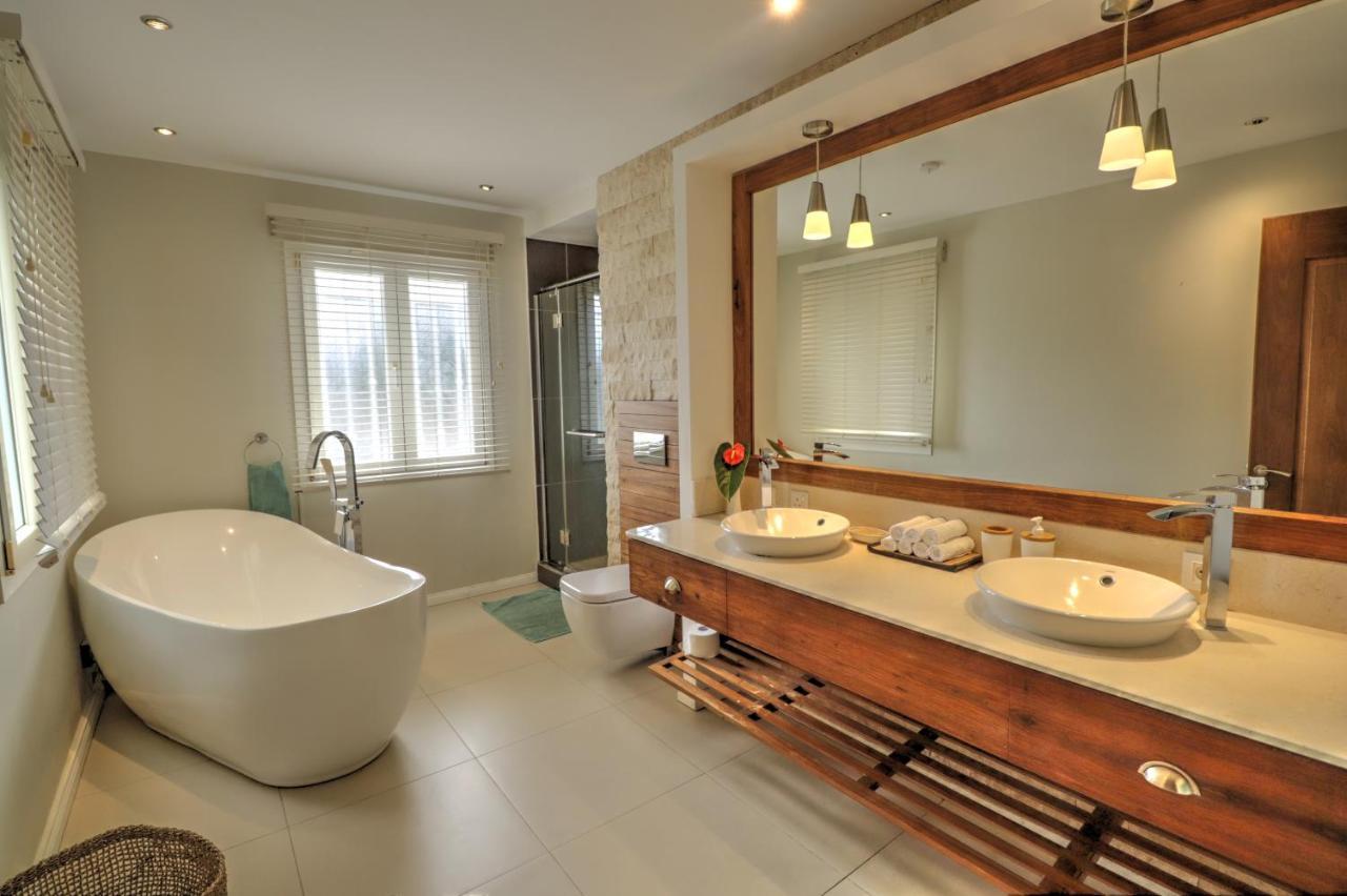 Happiness Villa 3 Bedroom Luxury Villa With Private Pool, Near All Amenities And Beaches Mauritius 格兰贝伊 外观 照片